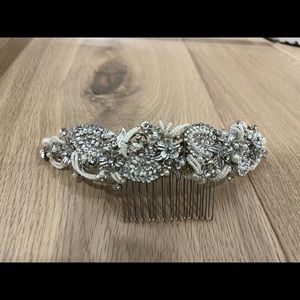 Handmade Swarovski crystal and pearl hairpiece